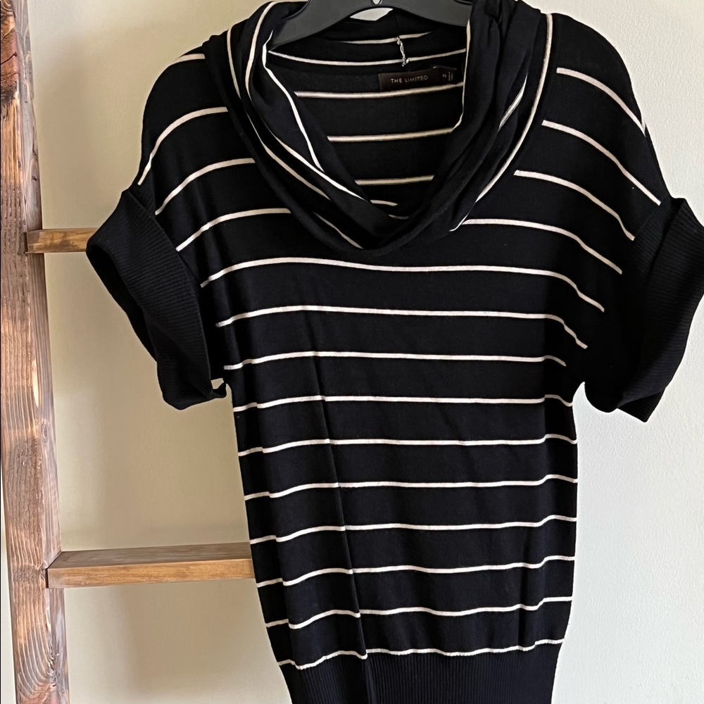 Cute cowl neck sweater!